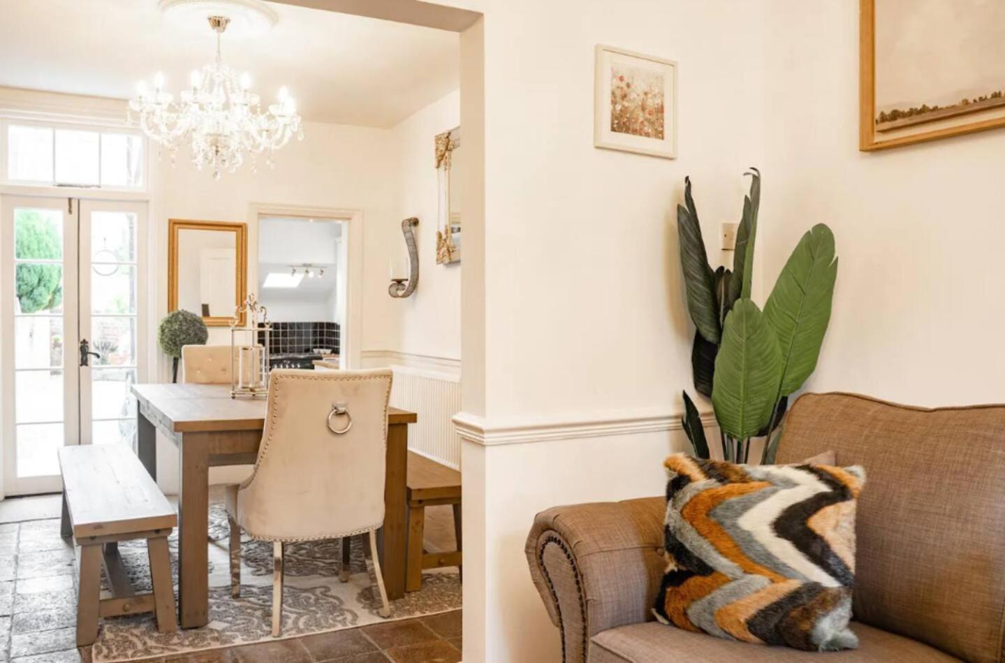 No22 Chester Racecourse Townhouse Εξωτερικό φωτογραφία