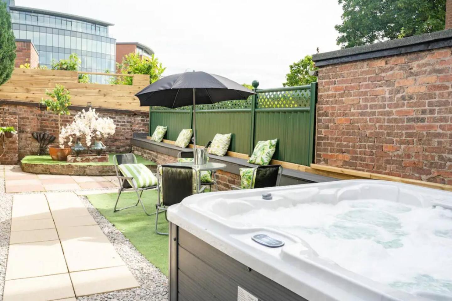 No22 Chester Racecourse Townhouse Εξωτερικό φωτογραφία